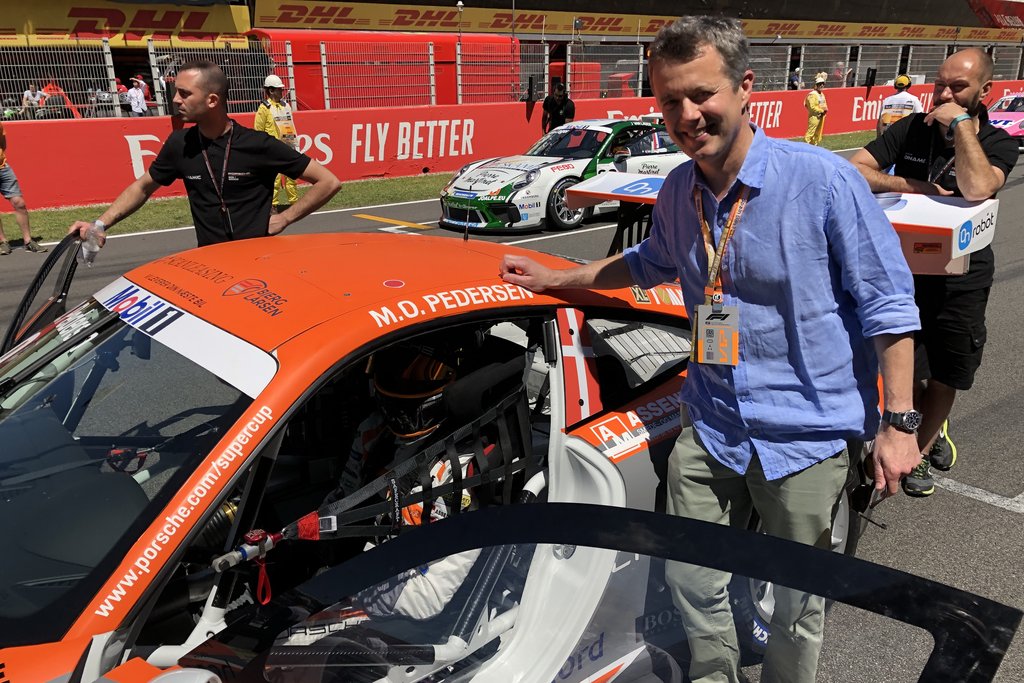 Kronprins Frederik ønskede held og lykke på startgridden i Barcelona